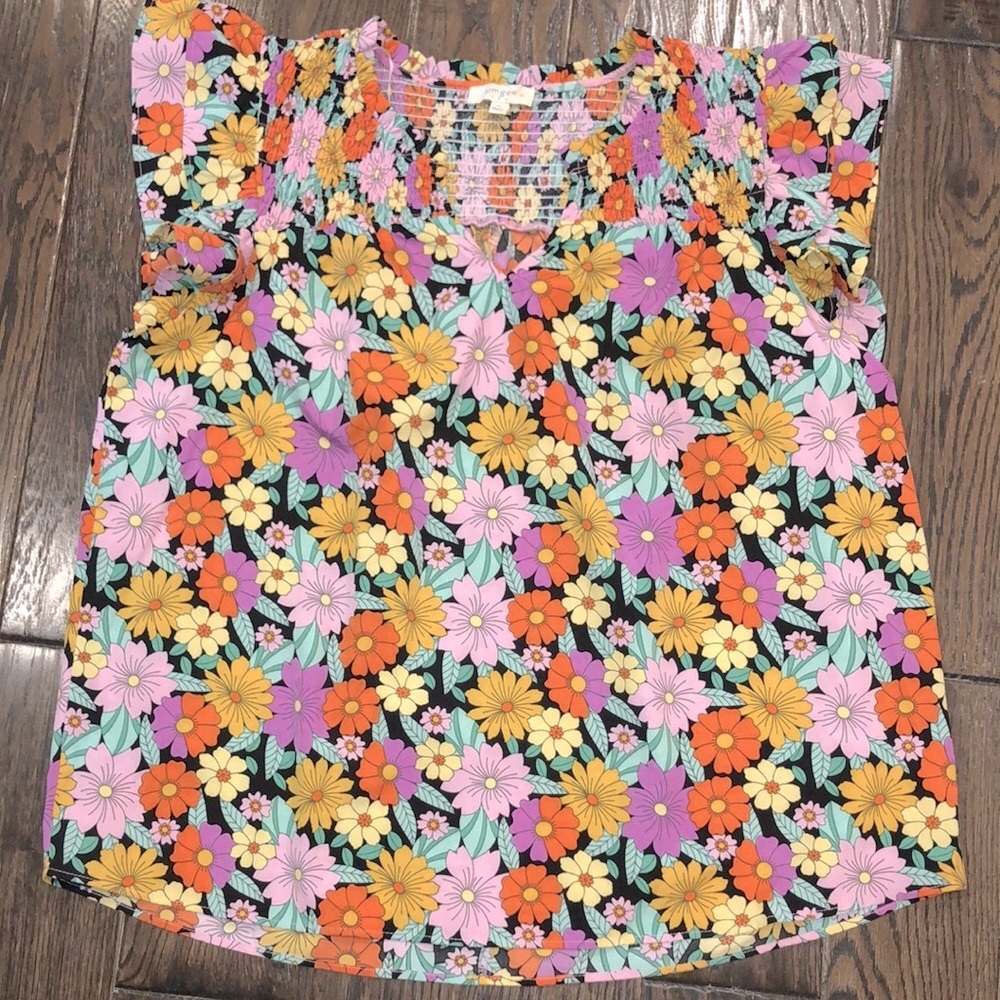 Umgee floral top size XLarge